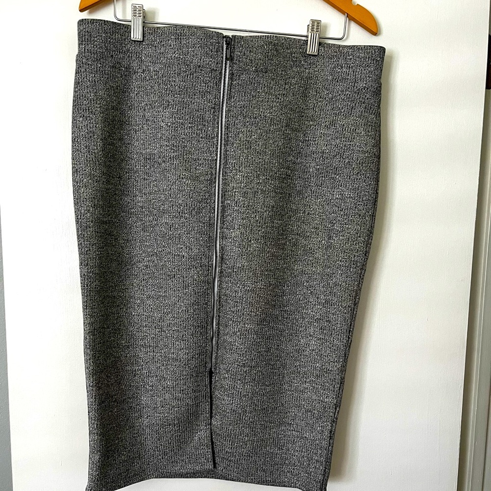 Torrid Gray Pencil Skirt With Sexy Front Zipper